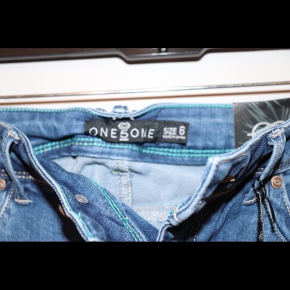 One 5 One denim jean shorts New size 6 releases hem festival concert modest New - Picture 6 of 6